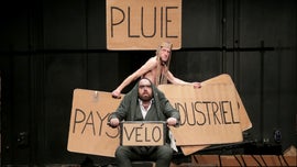 Imagem de Festival de Almada: Os Gordos Patinam Bem - Cabaret de Cart�o