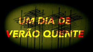 Imagem de Um dia de verão quente - Memórias dos pioneiros da RTP Açores