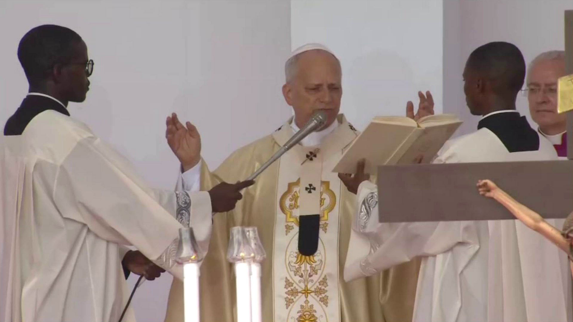 Imagem do Programa / Episiódio - Missa Papal em Quilamba