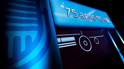 Play - ESPETACULO COMEMORATIVO DOS 75 ANOS DE RÁDIO E SATA AIR AZORES