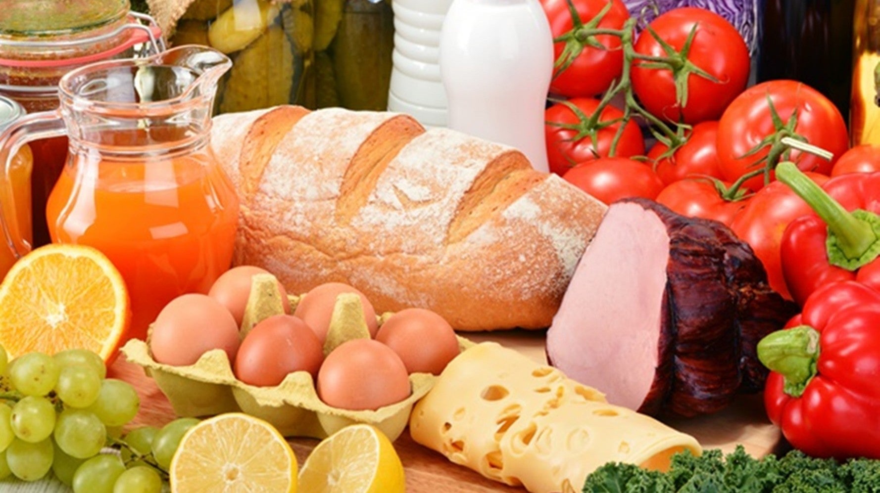 Somos o que comemos - Tema: Mitos da Alimenta��o c/ a Nutricionista: Alison Jesus