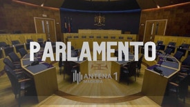 Parlamento - Antena 1 Madeira - Debate entre deputados à Assembleia Legislativa da Madeira: Lopes da Fonseca (CDS), Mónica Freitas (PAN), Nuno Morna (IL), Ricardo Lume (PCP) e Roberto Almada (BE).