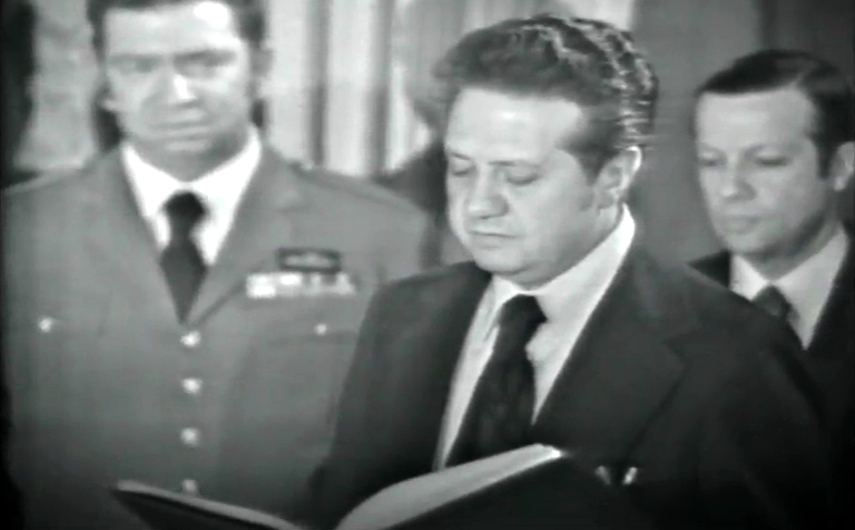 Dicionário de Abril: Letra M de “Mário Soares”