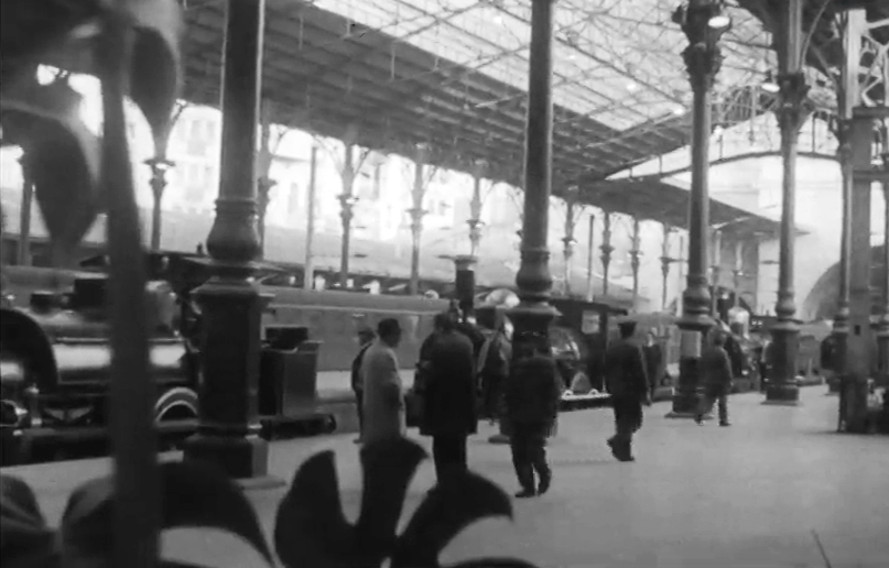 Exposição “O Homem ao Serviço do Caminho-de-Ferro” na Estação de S. Bento