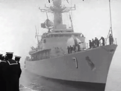 Chegada de Fragata Tailandesa