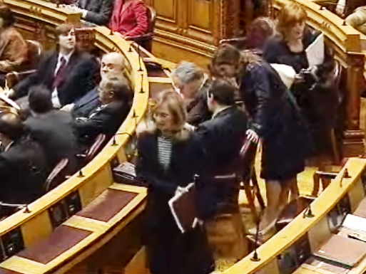 Cavaco veta Lei da Paridade