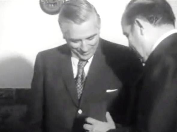 Gonçalves Rapazote recebe medalha