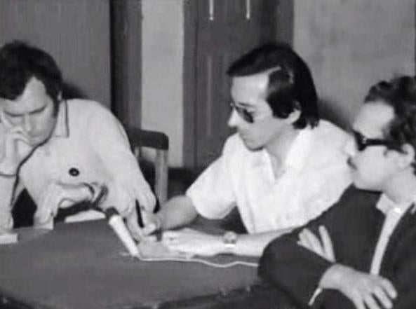 Reunião do Movimento Democrático