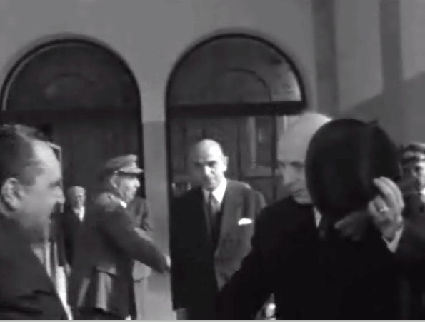 Partida para o Porto de Américo Tomás