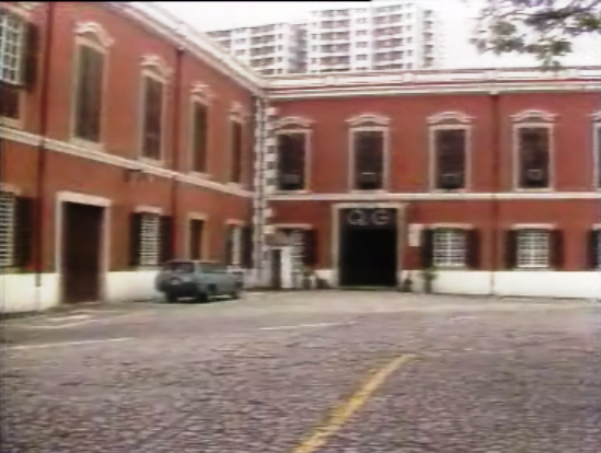 Demissão de 2 responsáveis militares