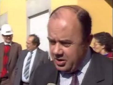 Krus Abecassis entrega novas moradias em bairro social