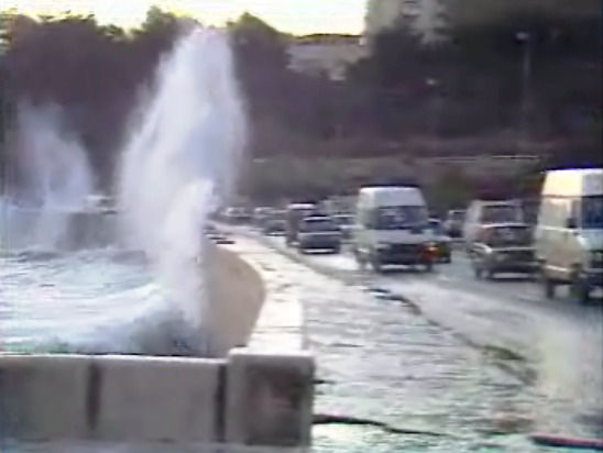 Mau tempo na linha do Estoril