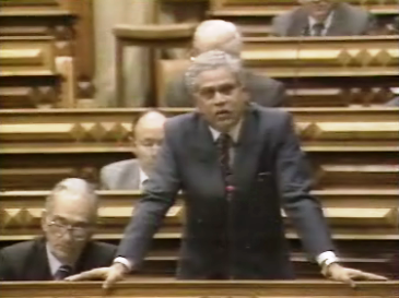 Discussão de propostas do Governo relacionadas com a comunicação social