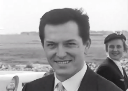 Chegada dos artistas estrangeiros para o Carnaval do Estoril