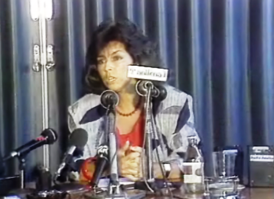 Conferência de imprensa de Leonor Beleza