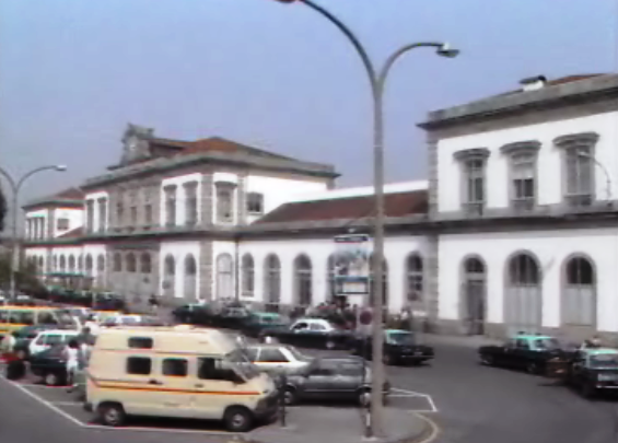 Distúrbios entre patrulha da Polícia do Exército e soldados paraquedistas