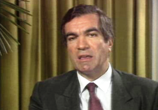 O modo de nomear e remunerar gestores públicos