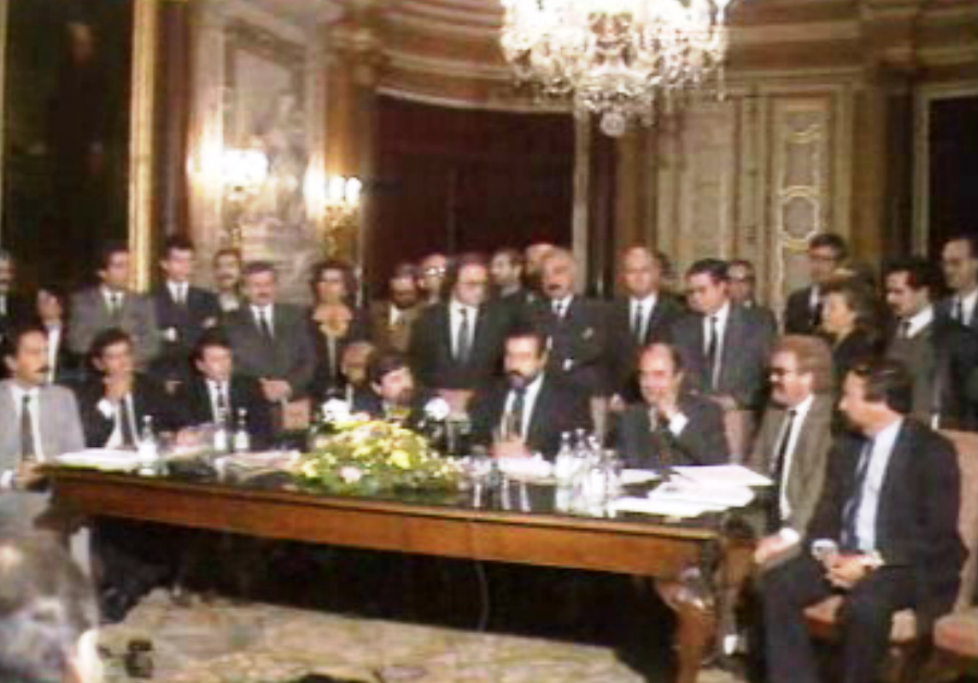 Críticas ao orçamento de estado para 1990