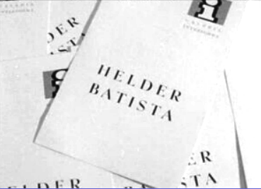 Exposição de escultura de Helder Batista