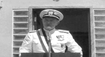 Eugene Fluckey toma posse como Comandante da IBERLANT