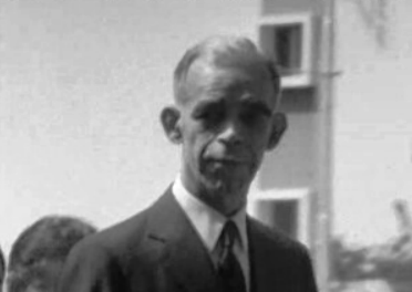 Arantes e Oliveira visita o bairro da COOP em Moçambique