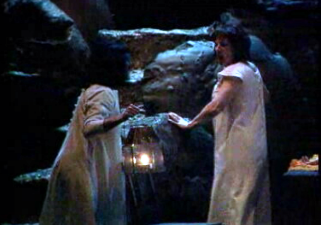 Primeira peça de teatro luso-galaica