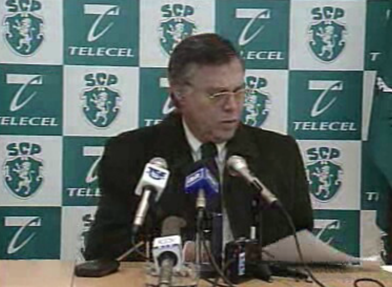 Futebol: críticas à arbitragem