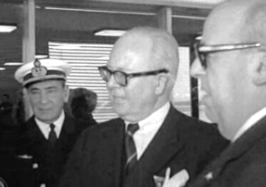 Chegada do Ministro da Marinha ao Aeroporto de Lisboa