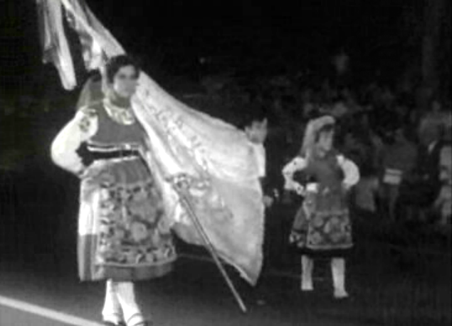 Desfile de ranchos folclóricos em Lisboa