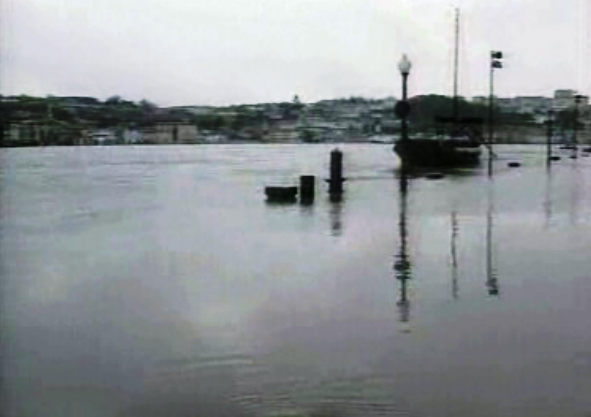 Inundações na ribeira do Porto