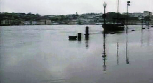 Inundações na ribeira do Porto