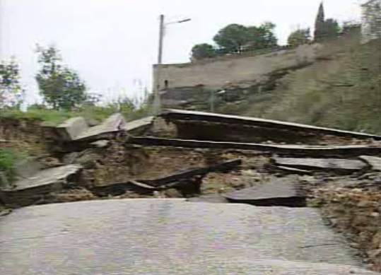 Risco de novos desabamentos na encosta do castelo de Santarém