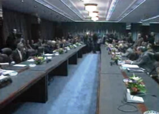 OPEP anuncia redução da produção do petróleo