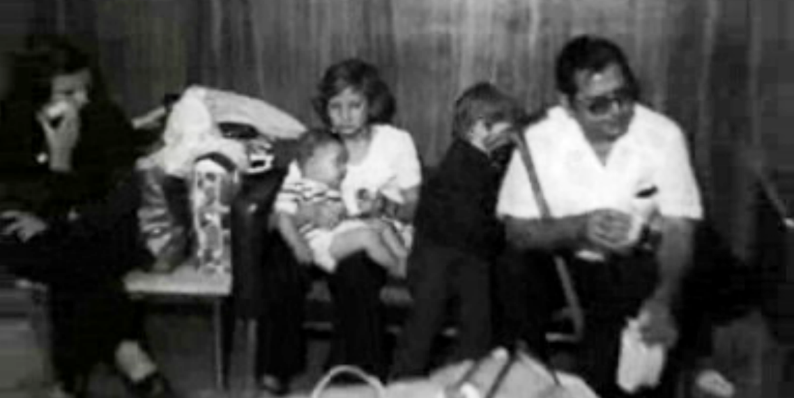 Chegada de retornados de Angola