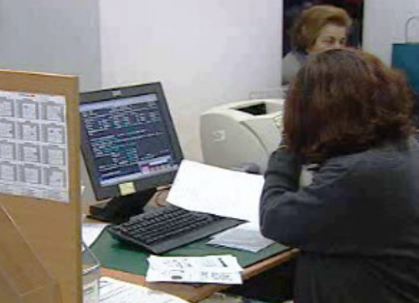 Vítor Constâncio defende congelamento salários