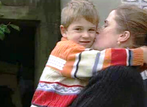 Criança de cinco anos salva da tragédia