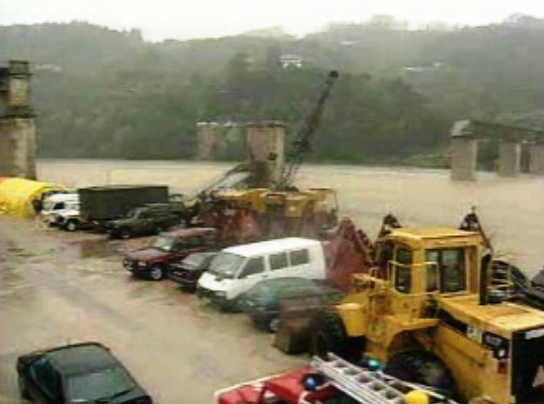 Operações de resgate foram suspensas