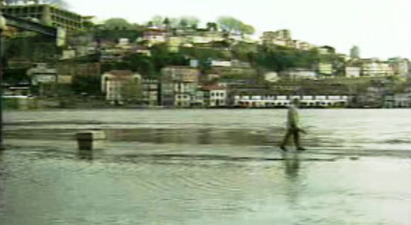 Cheia nas zonas ribeirinhas do Porto e Gaia