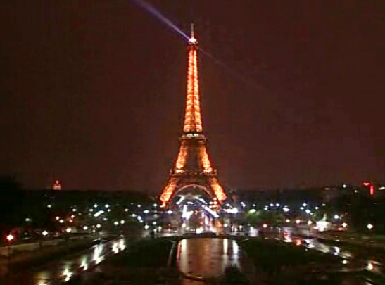 Portugueses e hotéis