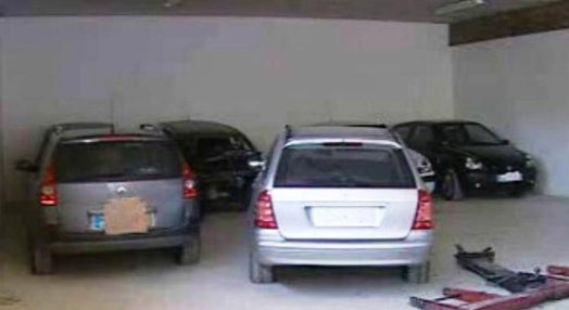 Tráfico de automóveis roubados