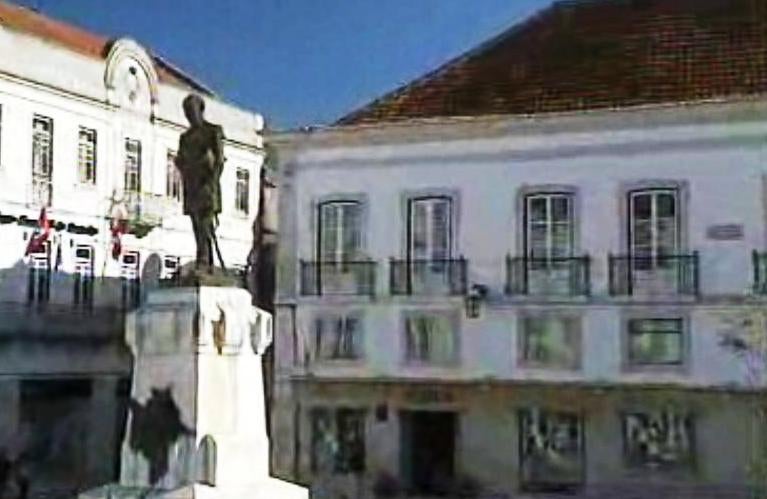 Marquês de Sá da Bandeira, a Pátria Nada me Deve