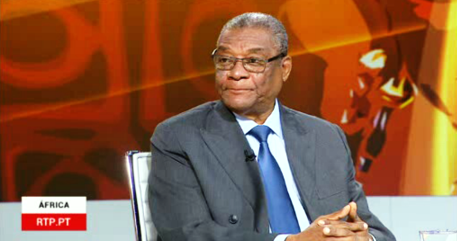 Entrevista com Evaristo Carvalho