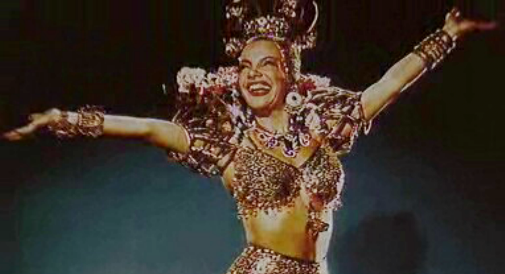 Lá Onde a Pedra Canta