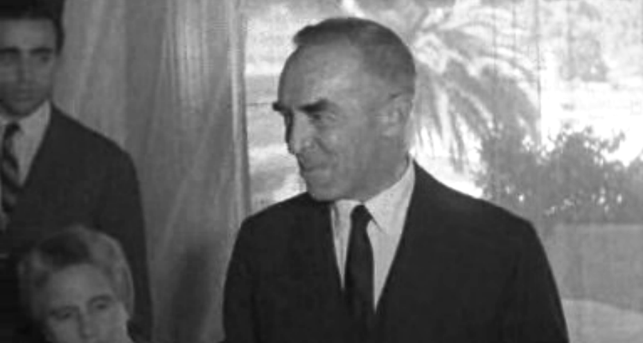 Homenagem a José Régio