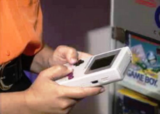 Brinquedos electrónicos