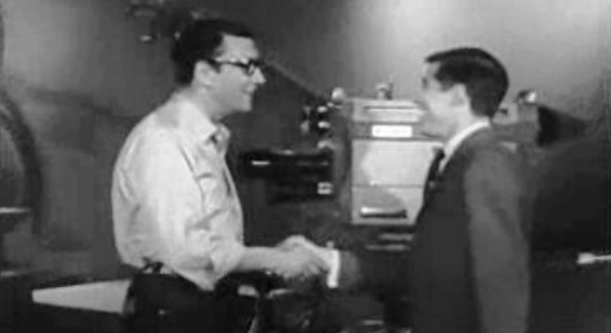 Histórias Simples da Gente Cá do Meu Bairro: O Rapaz da Televisão