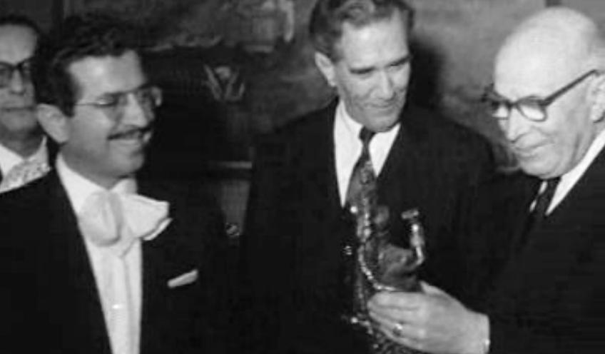 Américo Tomás recebe grupo mexicano “Charros”