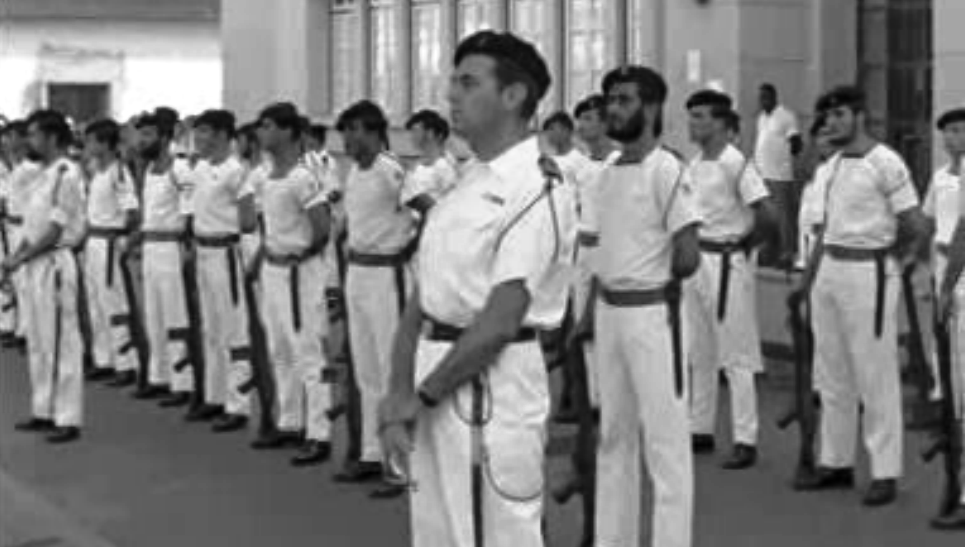 Cerimónia militar em Bissau