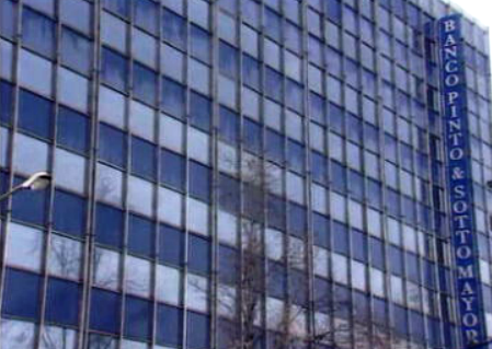 Crise interna no Banco Pinto e Sotto Mayor