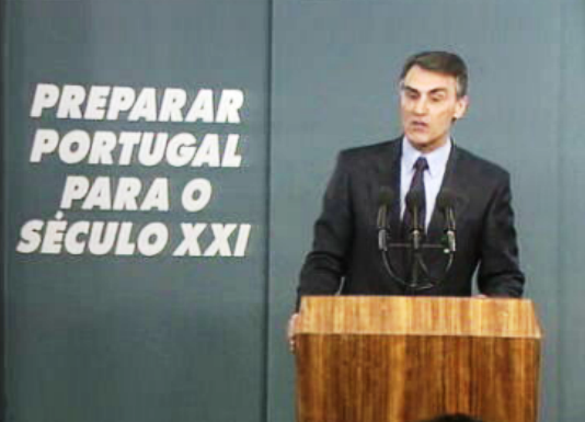 Governo quer por termo às barracas